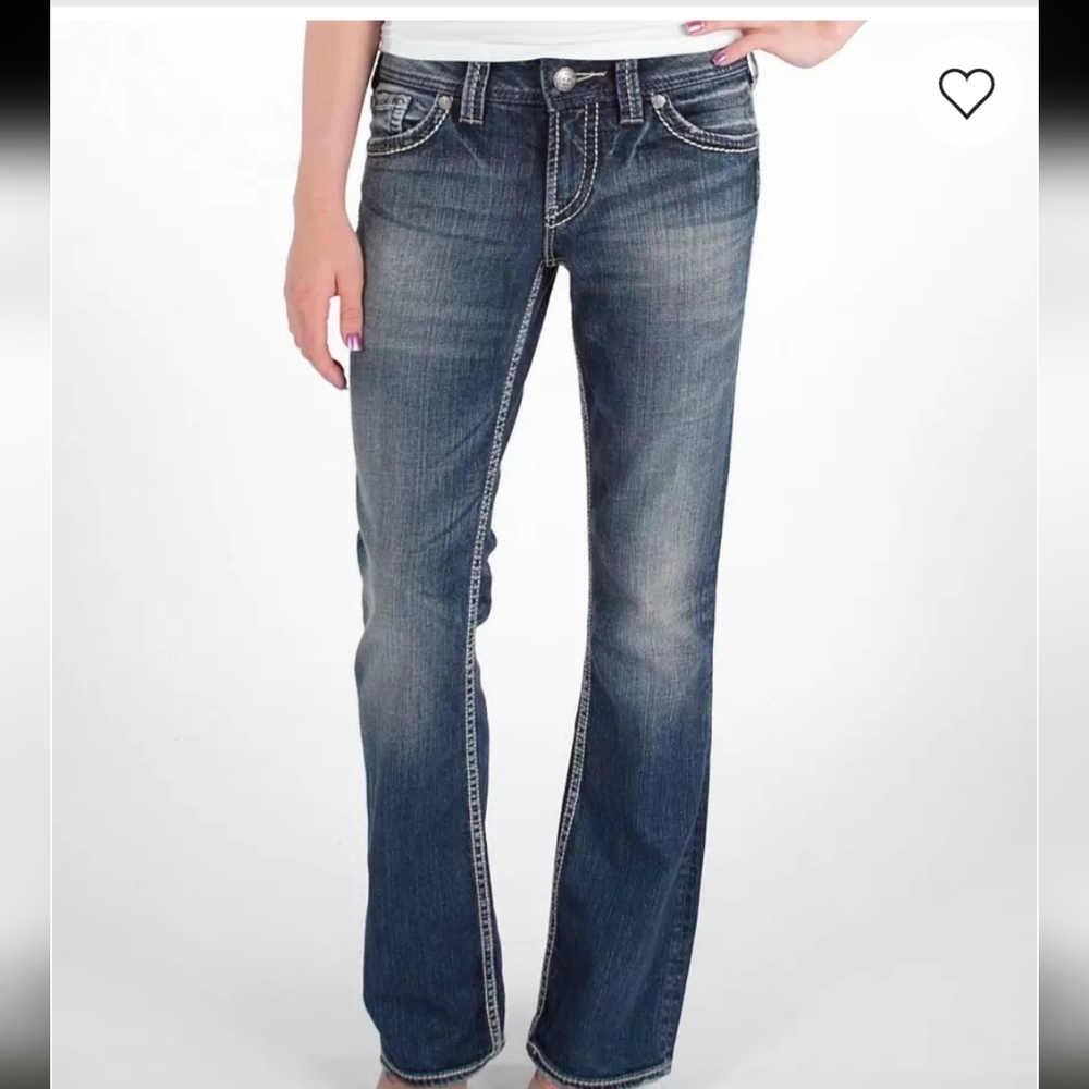 Silver Jeans Women's Boot Cut in Dark Blue